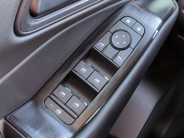 Used 2025 Nissan Rogue S FWD image 21