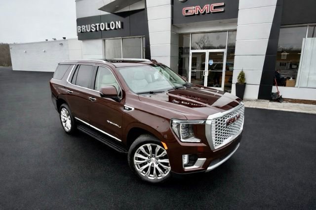 Used 2023 GMC Yukon Denali w/ Max Trailering Package image 1