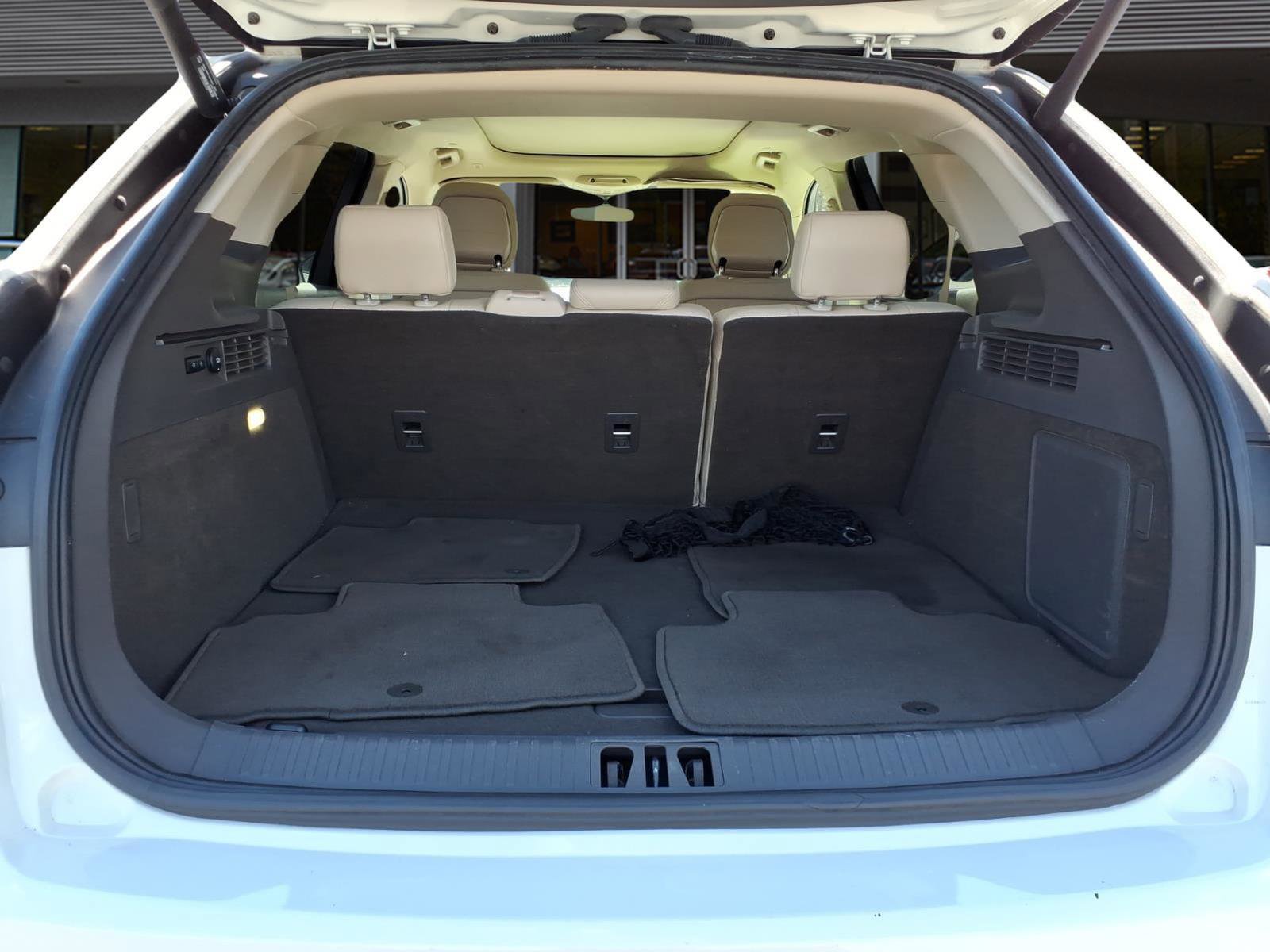 Certified 2020 Lincoln Nautilus Reserve image 18