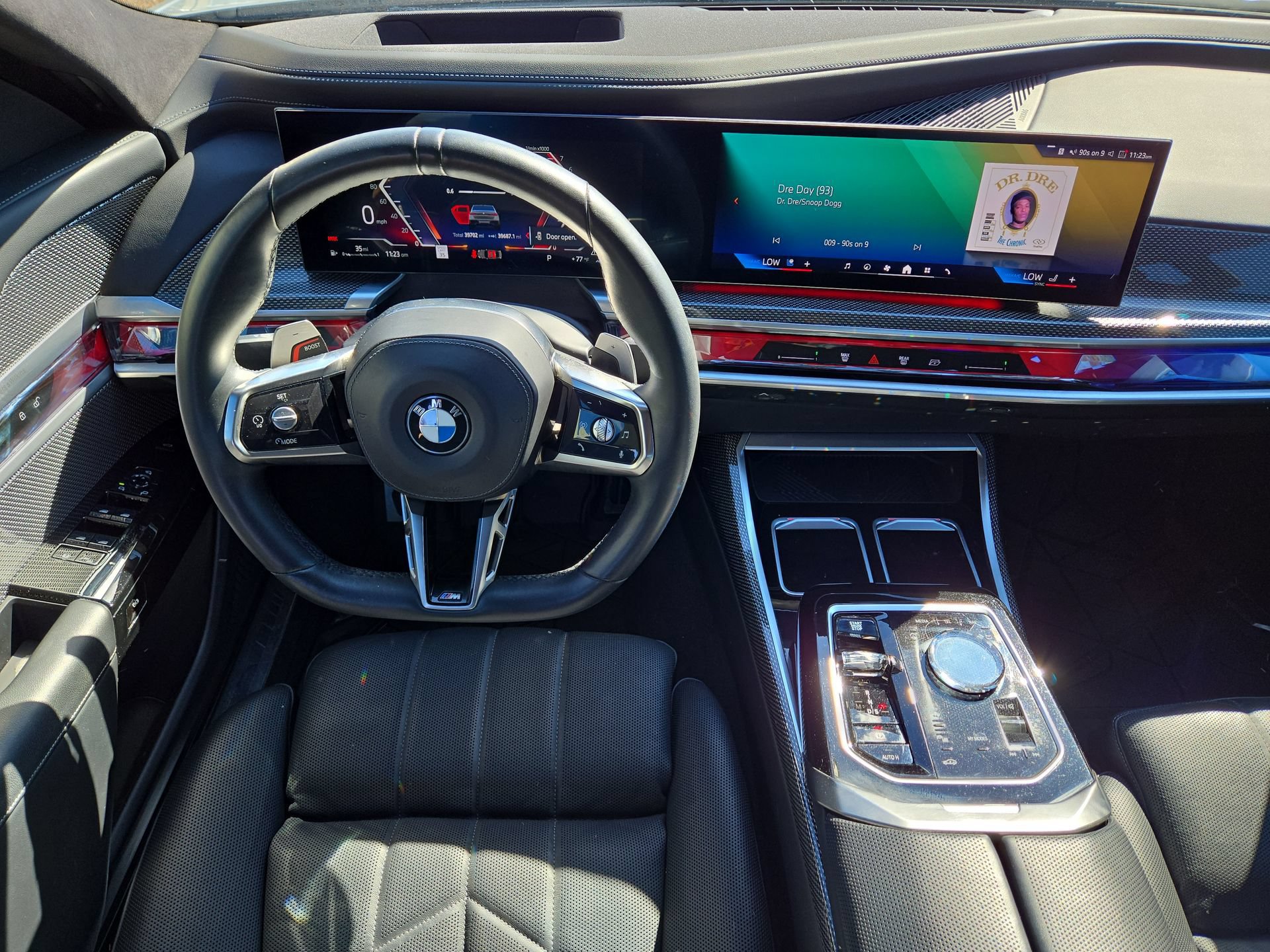Used 2023 BMW 740i w/ Parking Assistance Package RWD image 14