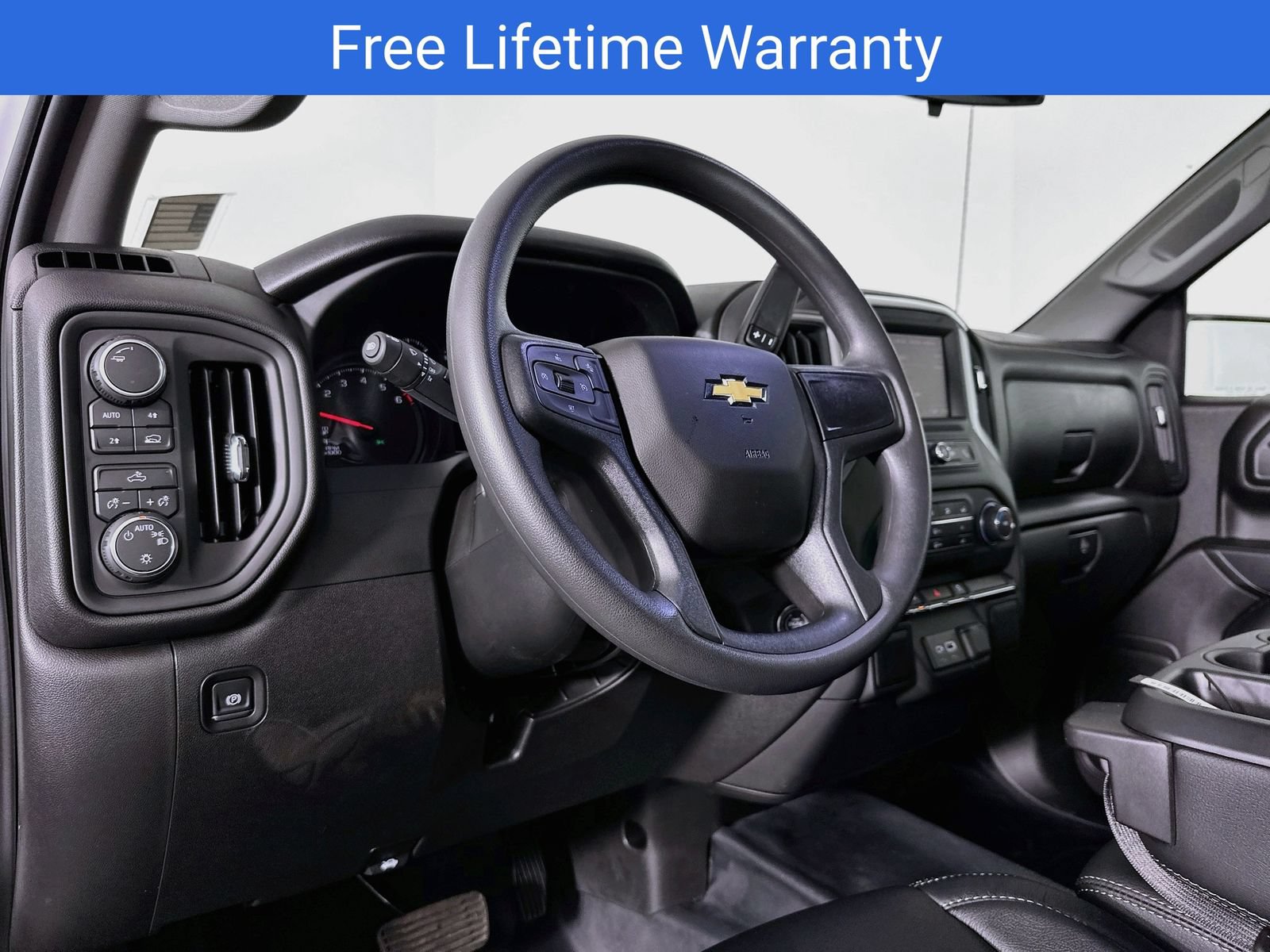 New 2026 Chevrolet Silverado 1500 W/T w/ WT Value Package AWD/4WD image 10