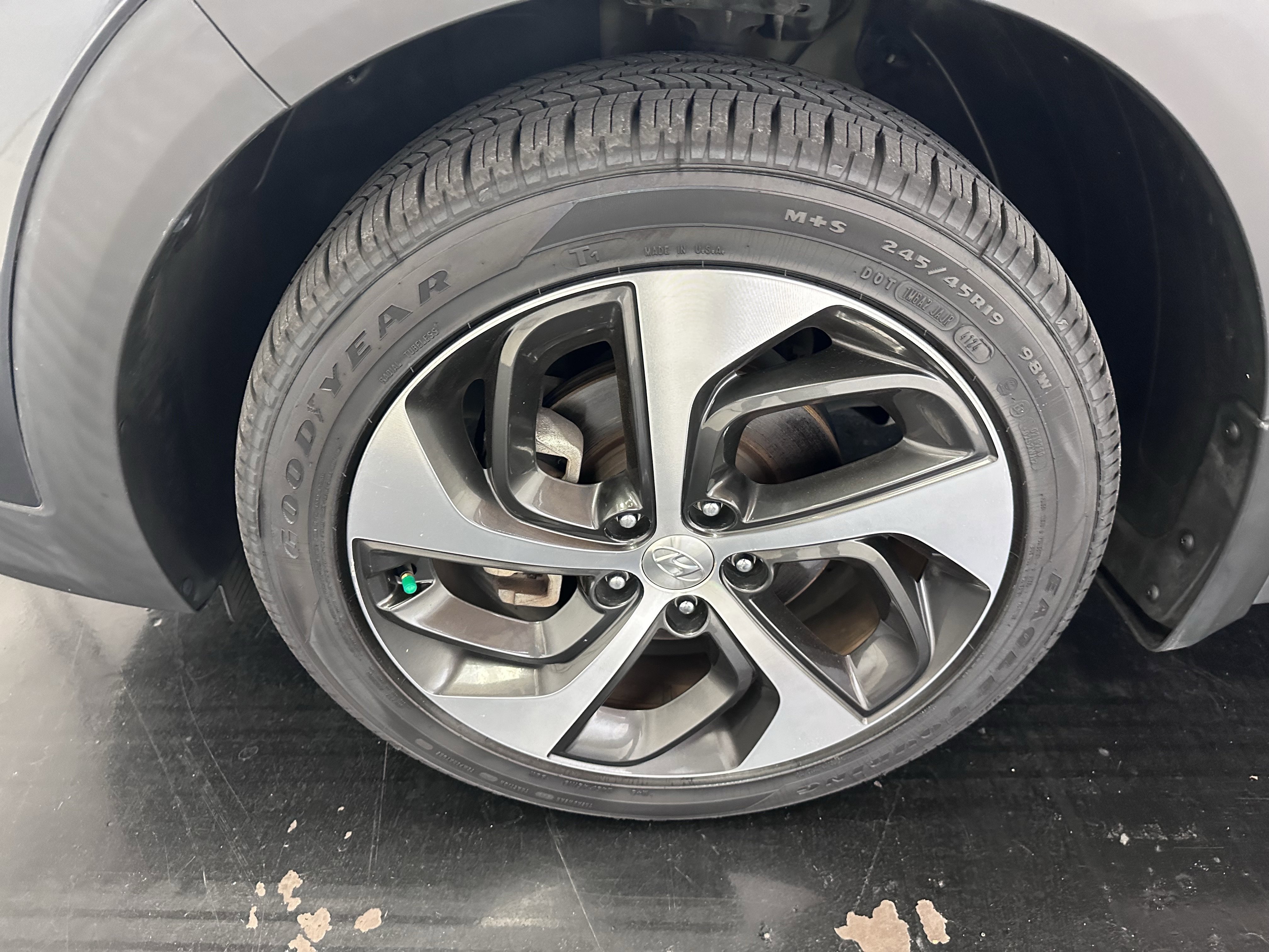 Used 2018 Hyundai Tucson Sport w/ Cargo Package image 25