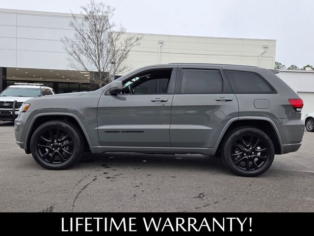 Used 2019 Jeep Grand Cherokee Altitude image 3