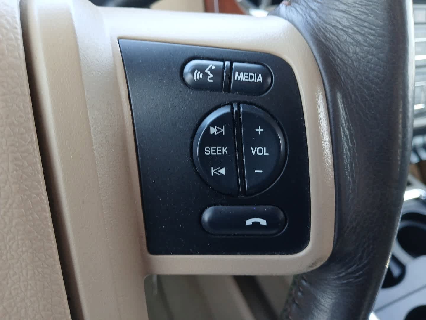 Used 2015 Ford F250 King Ranch w/ FX4 Off-Road Package AWD/4WD image 26