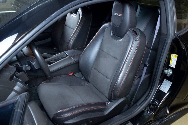Used 2013 Chevrolet Camaro ZL1 RWD image 43