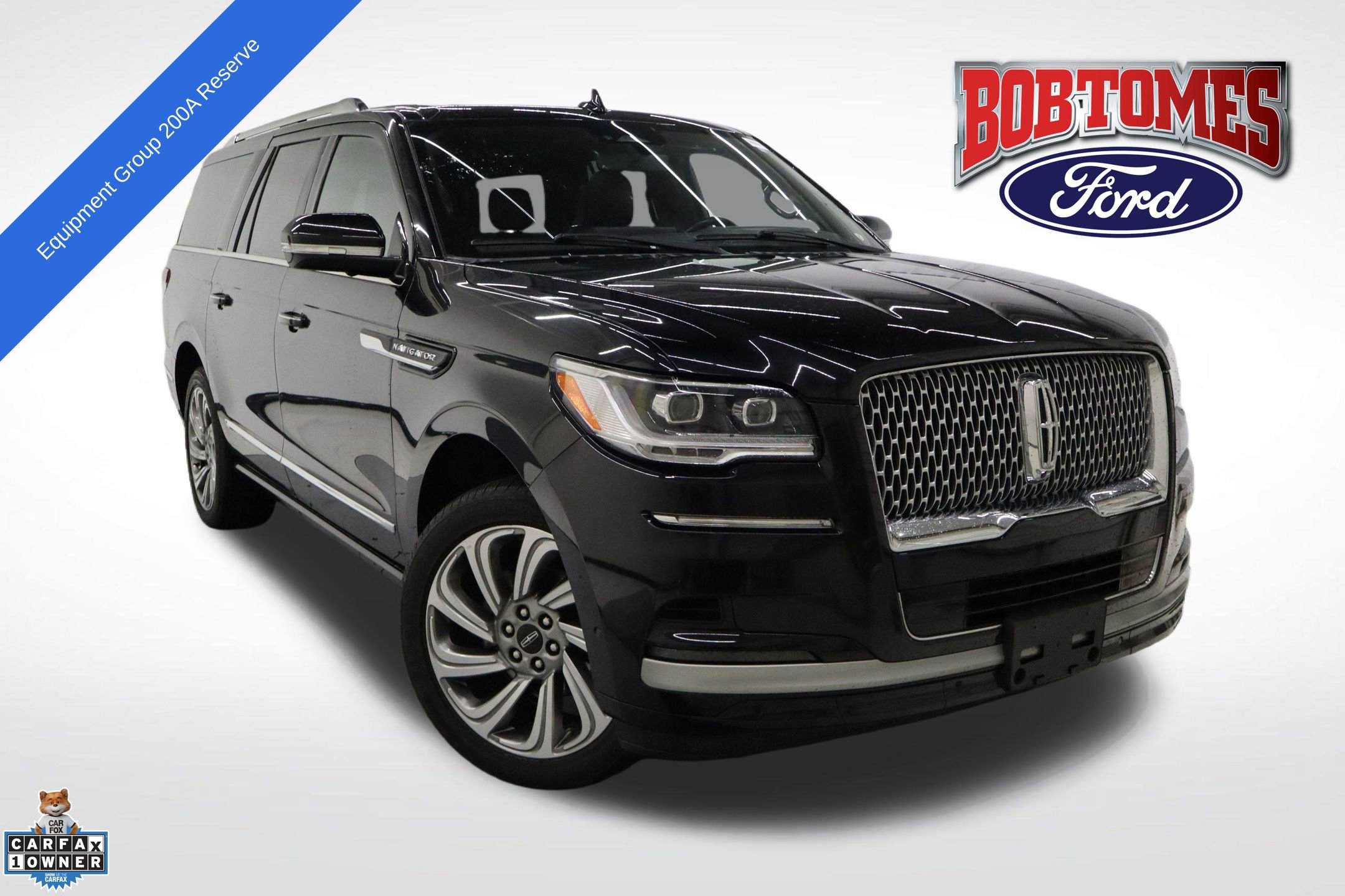 Used 2022 Lincoln Navigator L Reserve image 1
