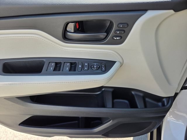 Used 2025 Honda Odyssey EX-L image 18
