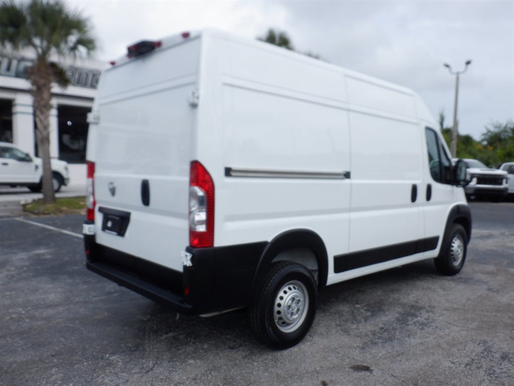 Used 2024 RAM ProMaster 1500 w/ Convenience Group image 6