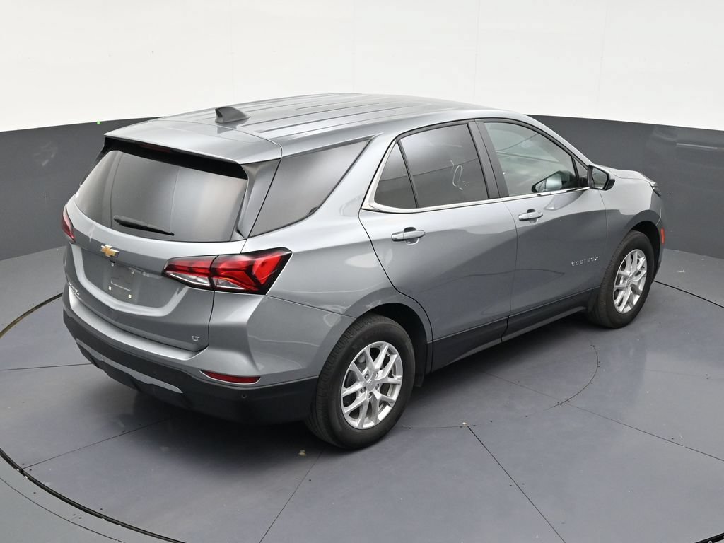 Used 2024 Chevrolet Equinox LT FWD image 16