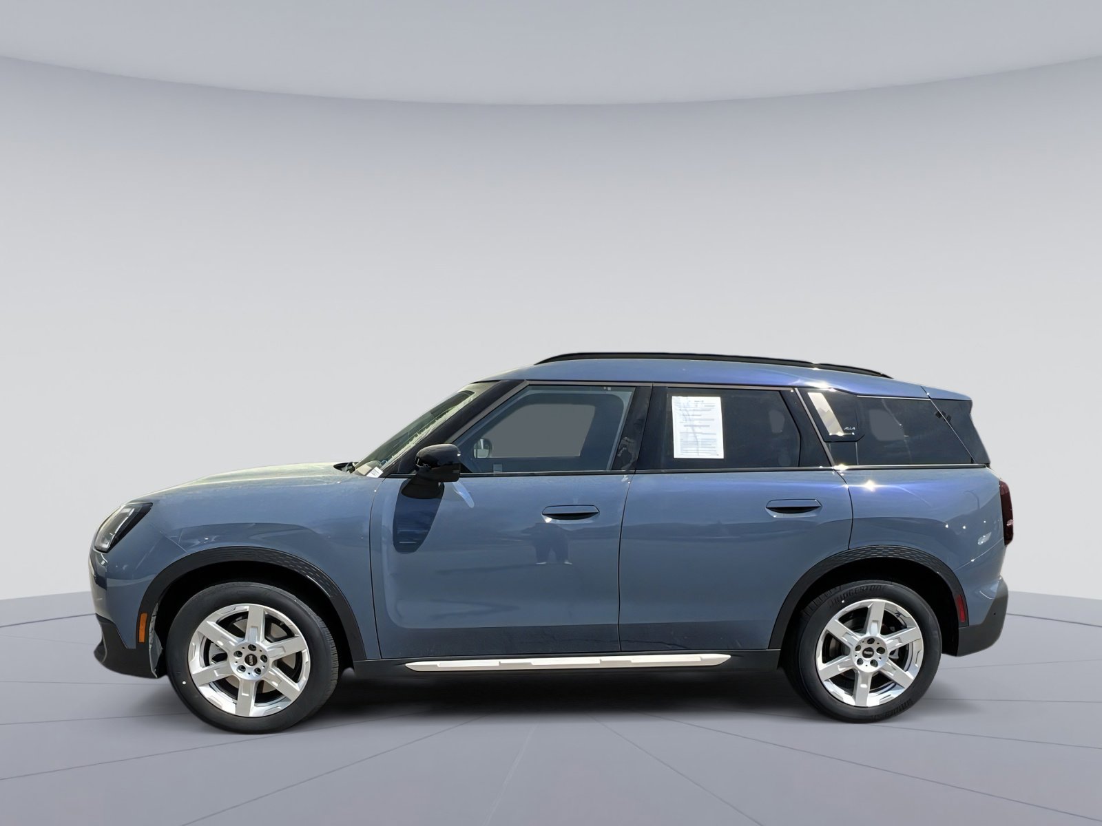 Certified 2025 MINI Cooper Countryman S w/ Comfort Package Max image 2