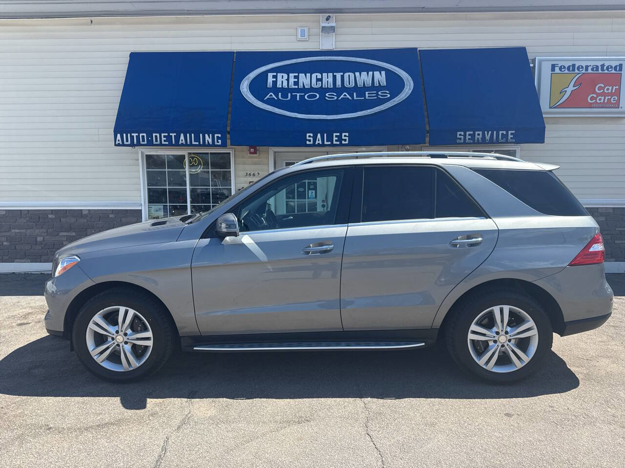 Used 2015 Mercedes-Benz ML 350 4MATIC image 19