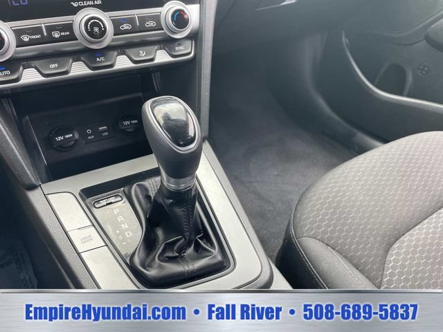 Used 2020 Hyundai Elantra SE w/ Cargo Package (C1) FWD image 29
