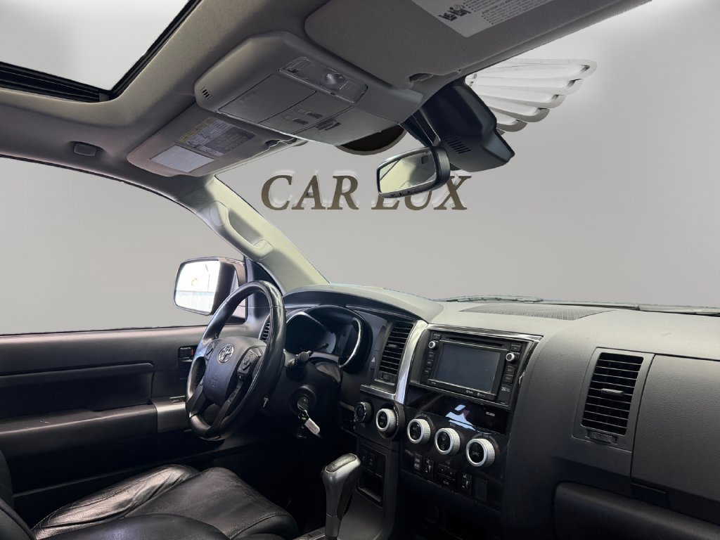 Used 2018 Toyota Sequoia TRD Sport AWD/4WD image 16