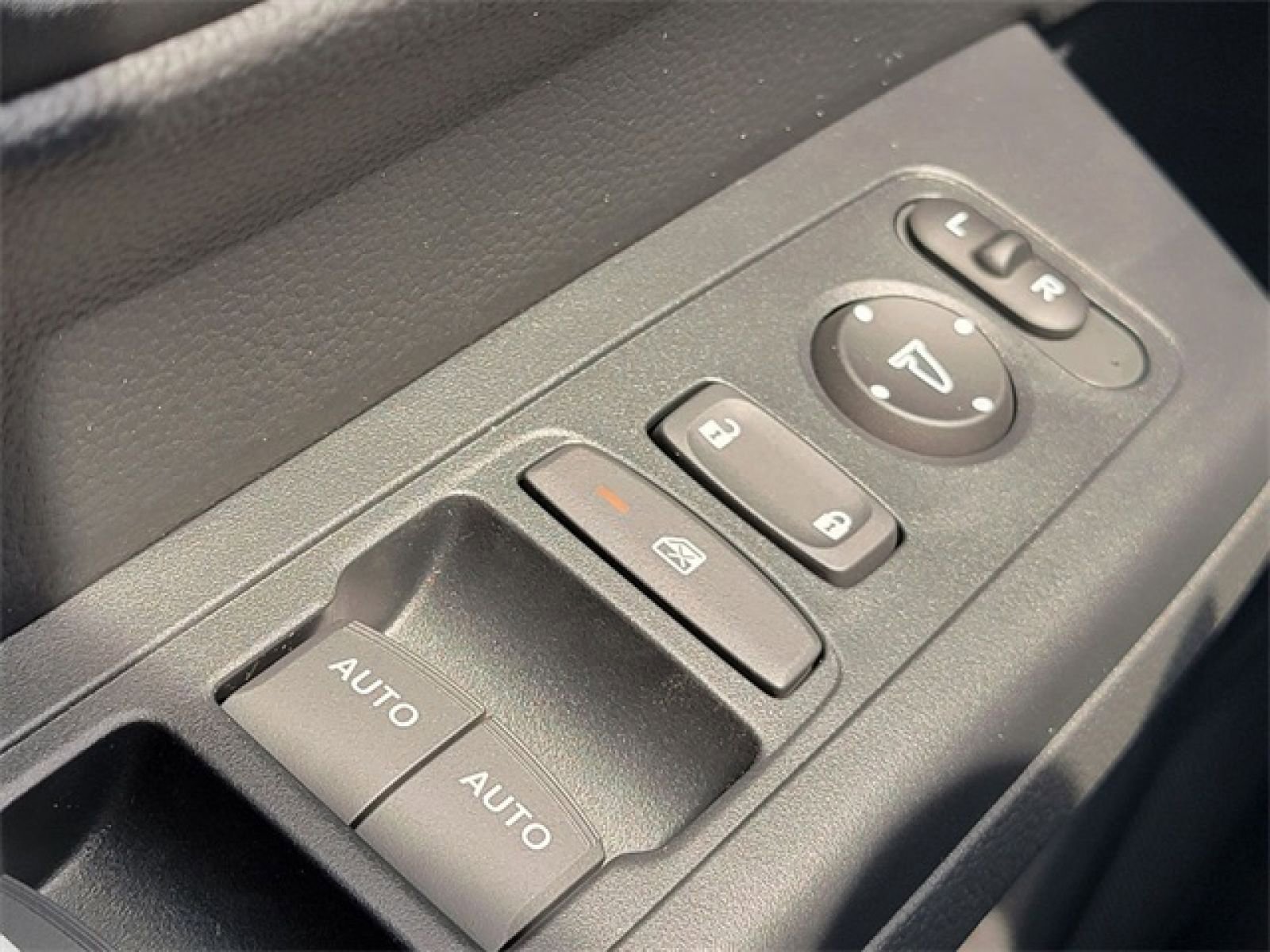 Used 2024 Honda CR-V Sport image 24