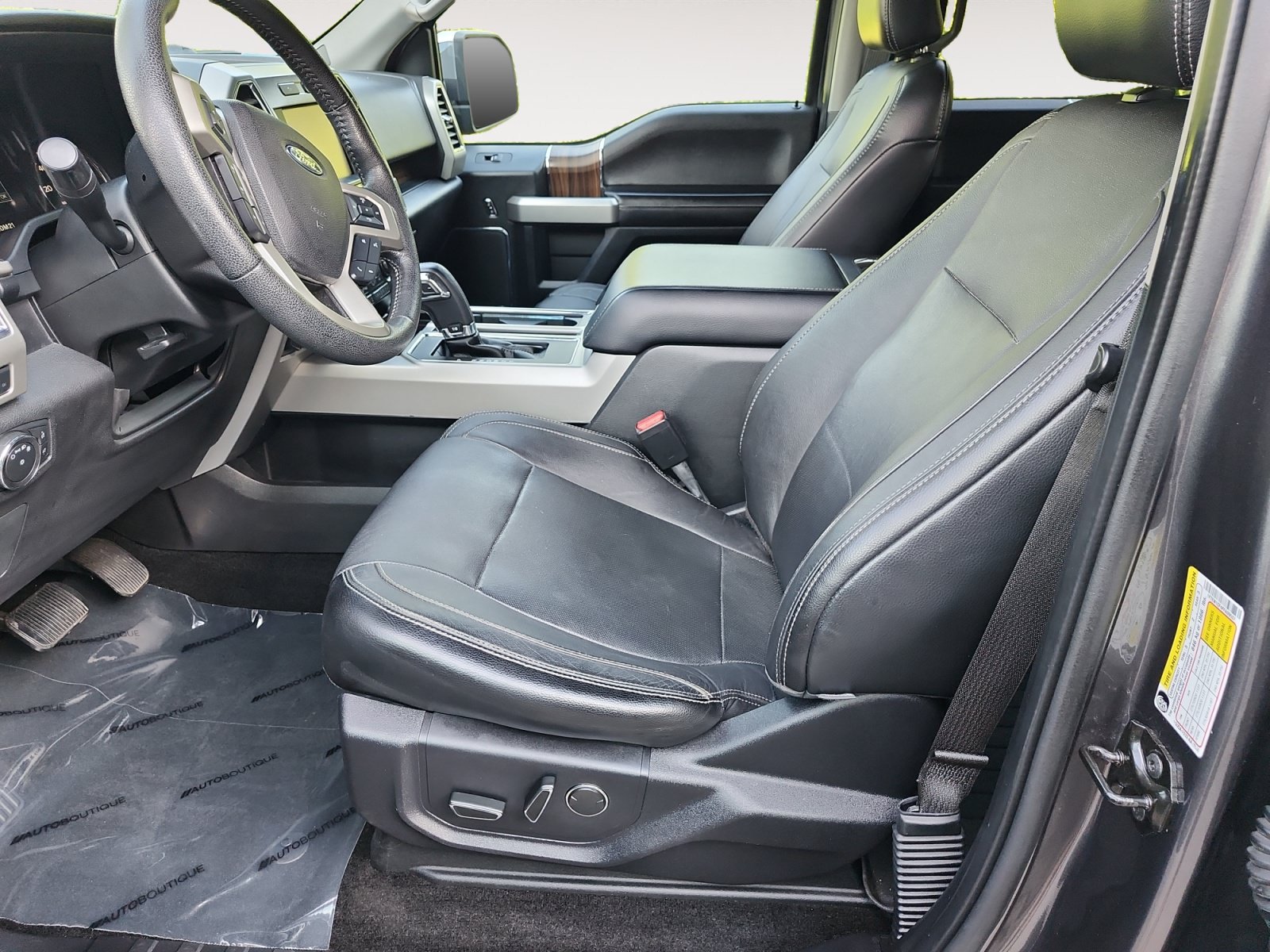 Used 2015 Ford F150 Lariat AWD/4WD image 9