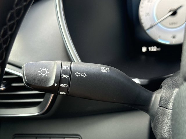 Used 2022 Hyundai Santa Fe Calligraphy AWD/4WD image 26