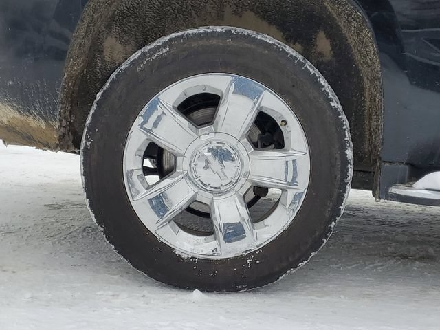 Used 2018 Chevrolet Tahoe Premier AWD/4WD image 5