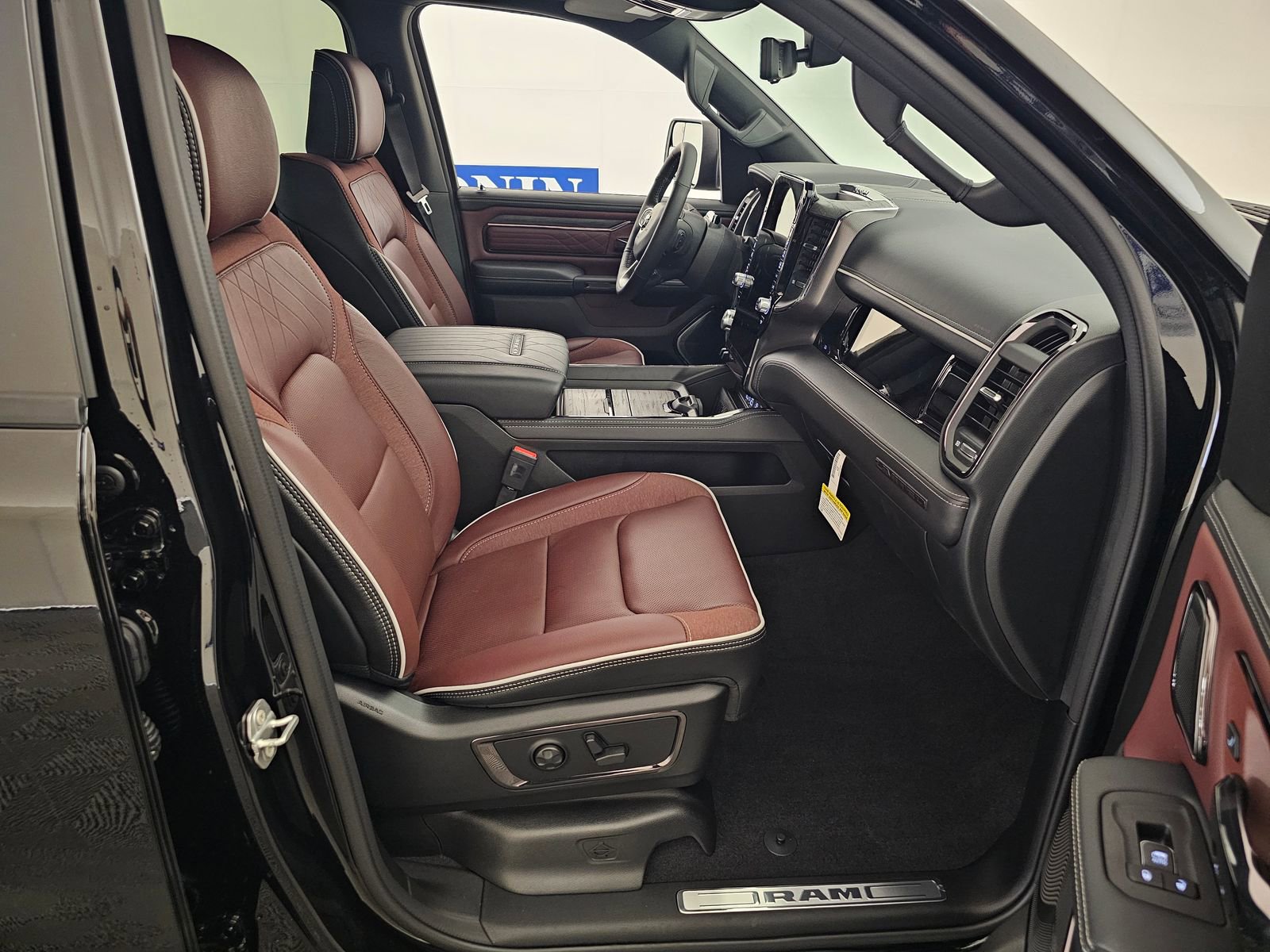 New 2026 RAM 1500 Limited image 31