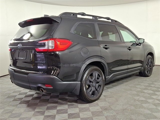 Used 2023 Subaru Ascent Onyx Edition image 9