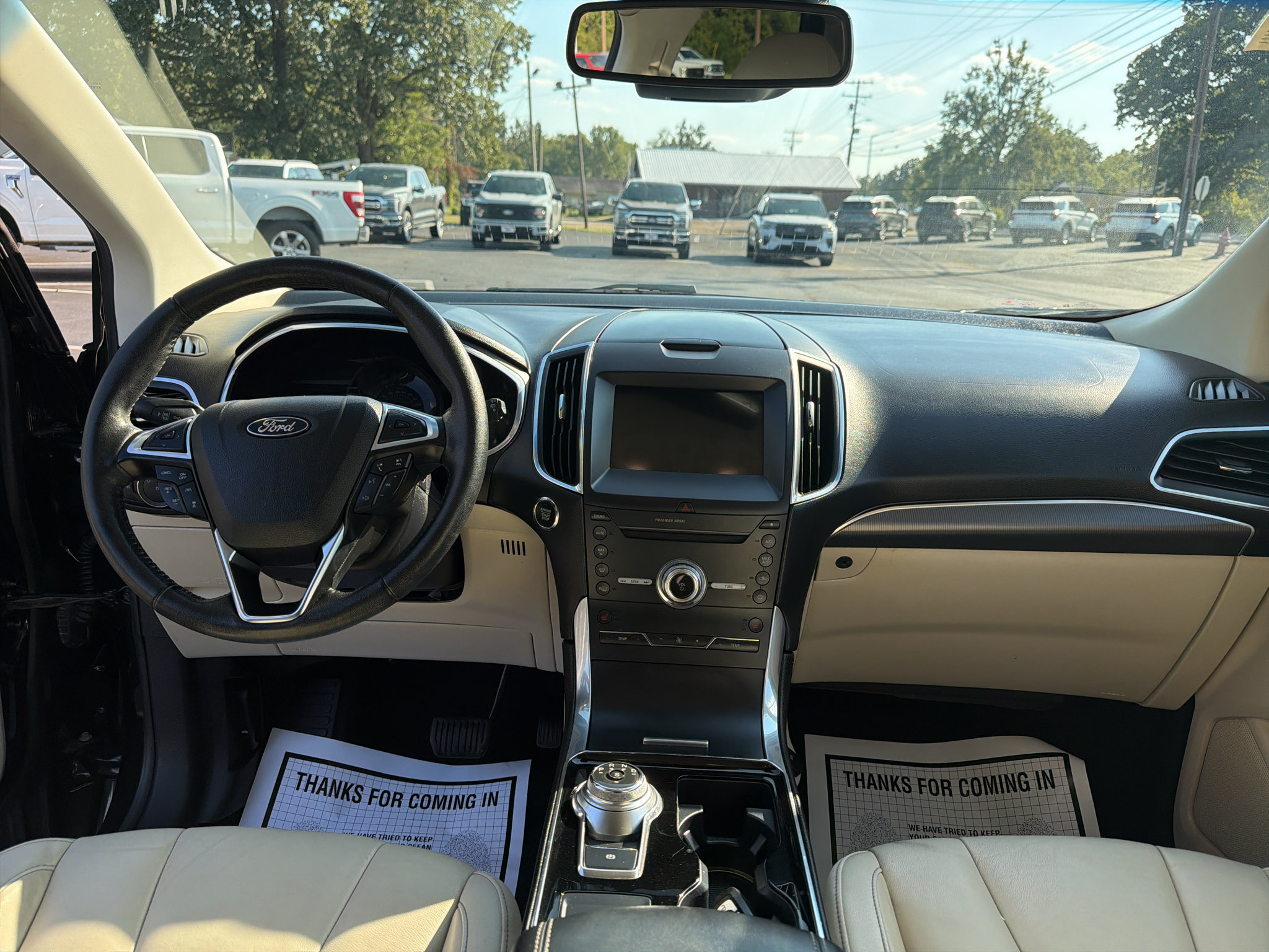 Used 2019 Ford Edge Titanium FWD image 15