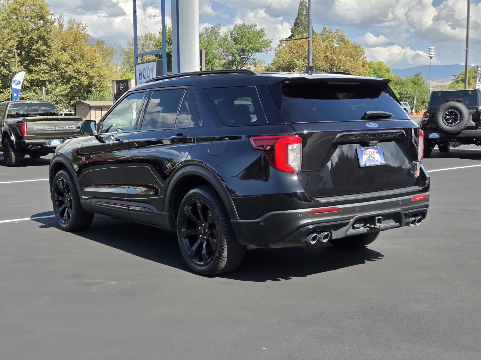 Used 2022 Ford Explorer ST w/ Equipment Group 401A AWD/4WD image 7