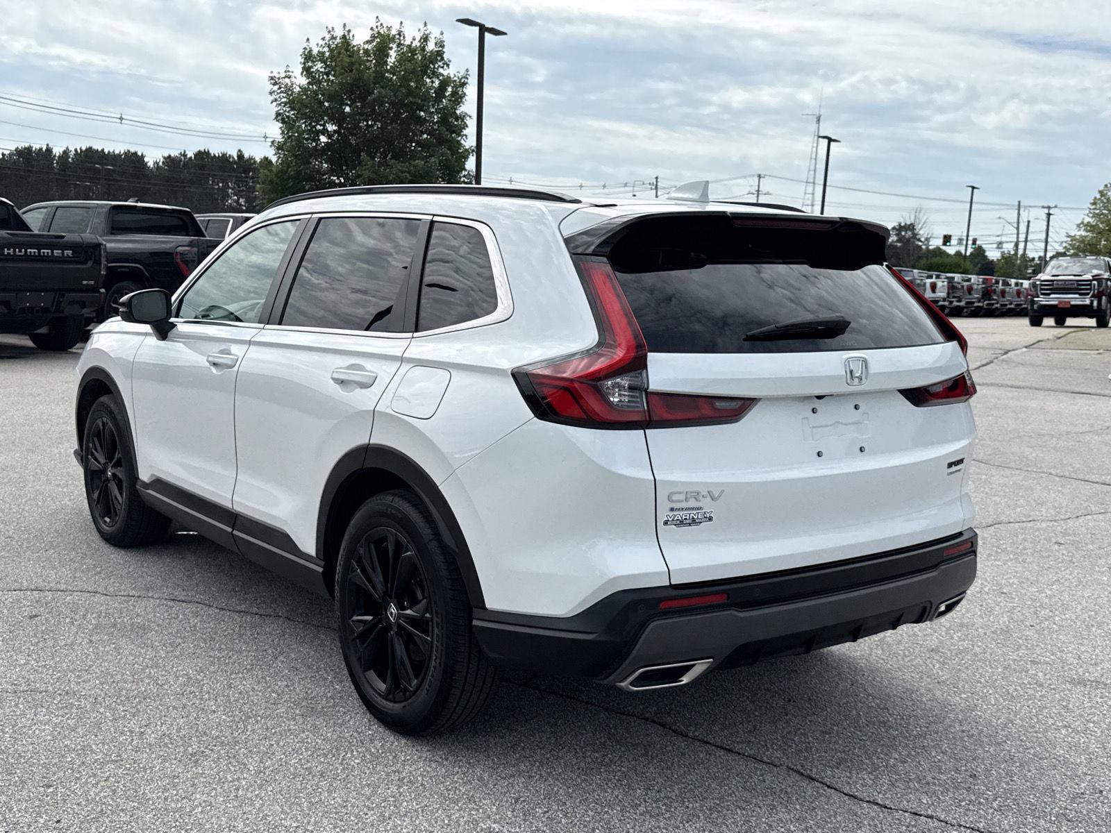 Used 2025 Honda CR-V Sport Touring image 9