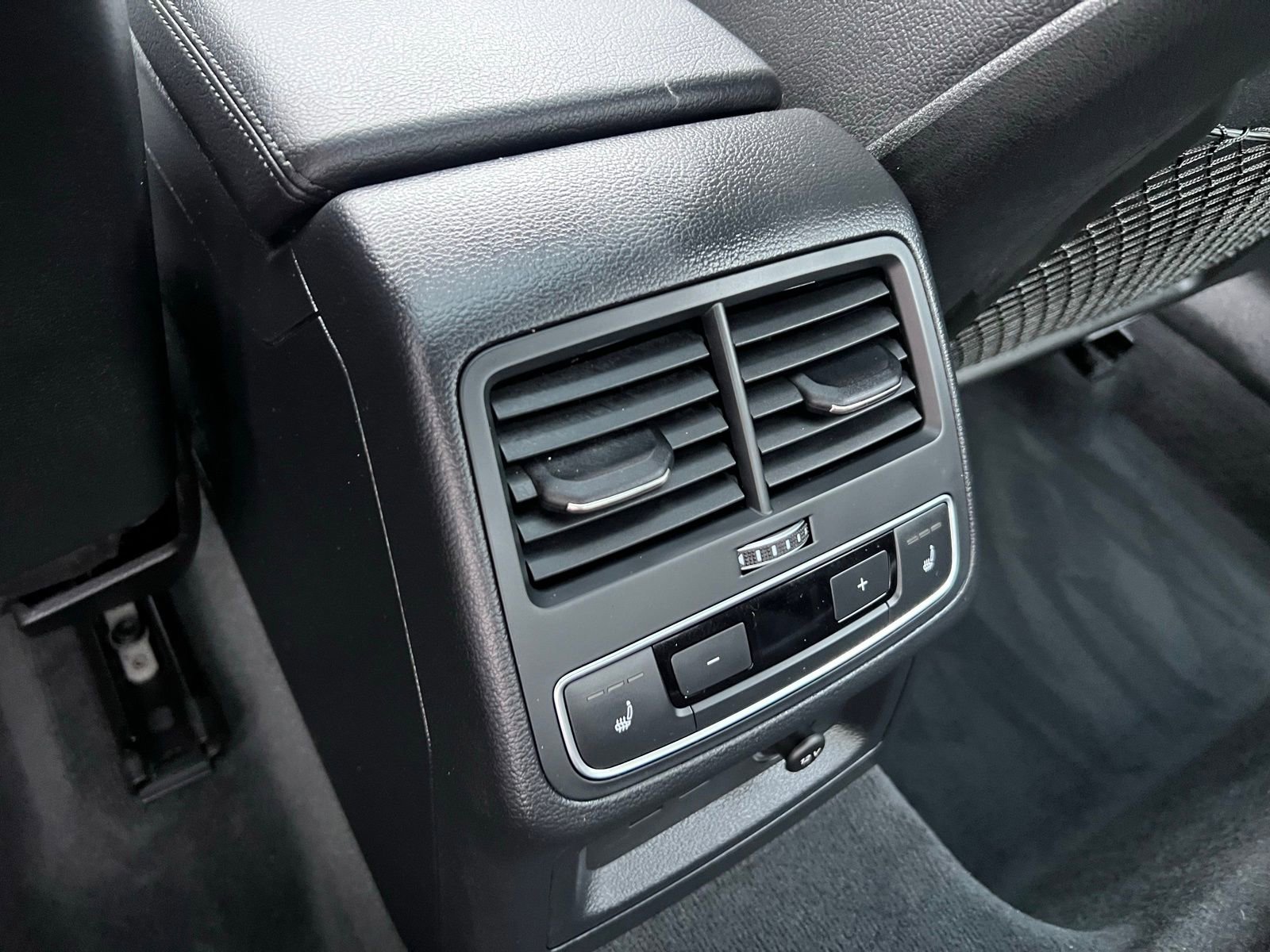 Used 2019 Audi A4 2.0T Premium Plus w/ Premium Plus Package image 26