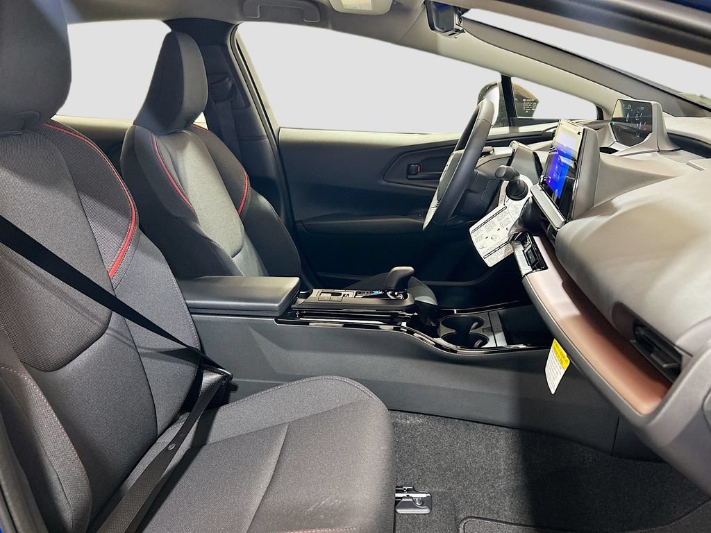 New 2026 Toyota Prius Plug-In Hybrid FWD image 25