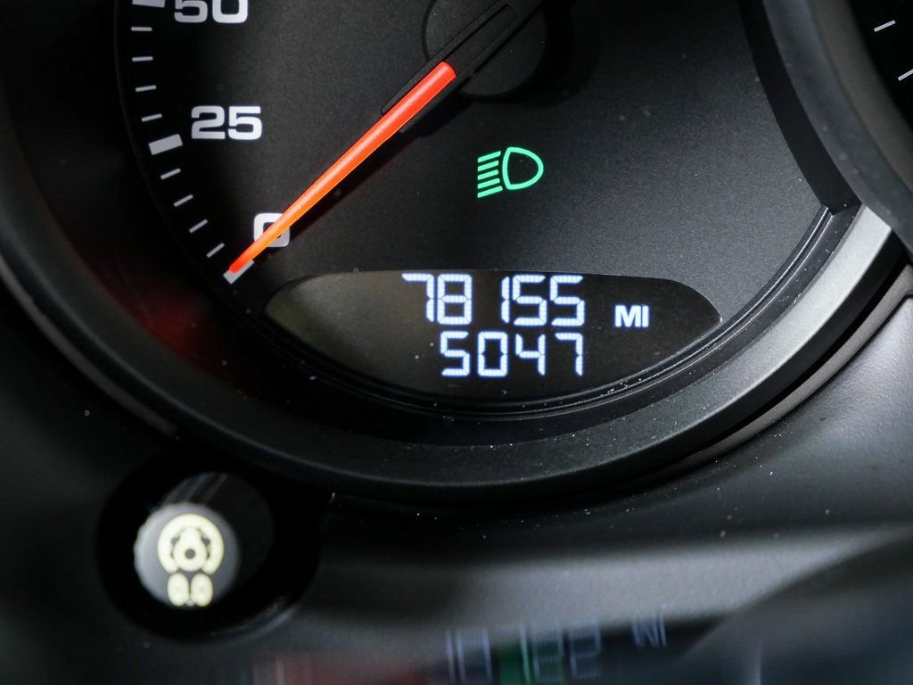 Used 2017 Porsche Macan AWD image 12