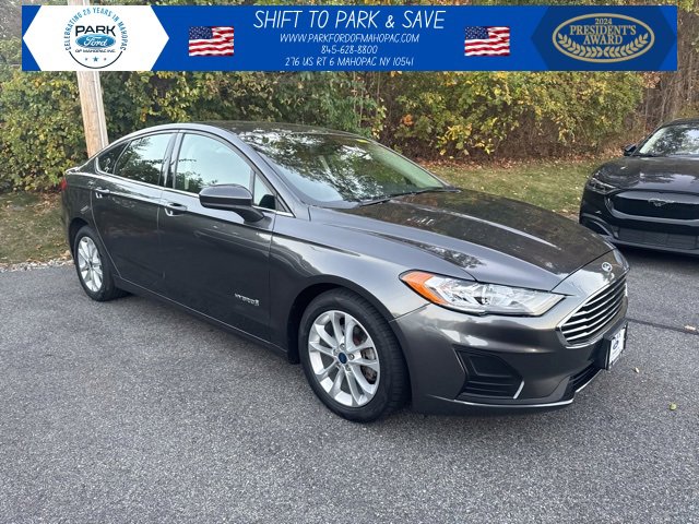 Certified 2019 Ford Fusion SE