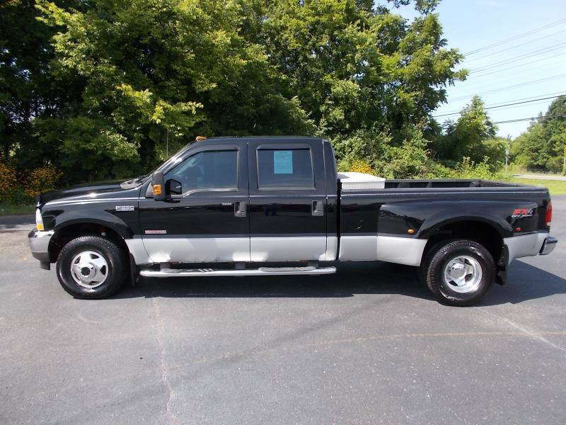 Used 2004 Ford F350 Lariat AWD/4WD image 3