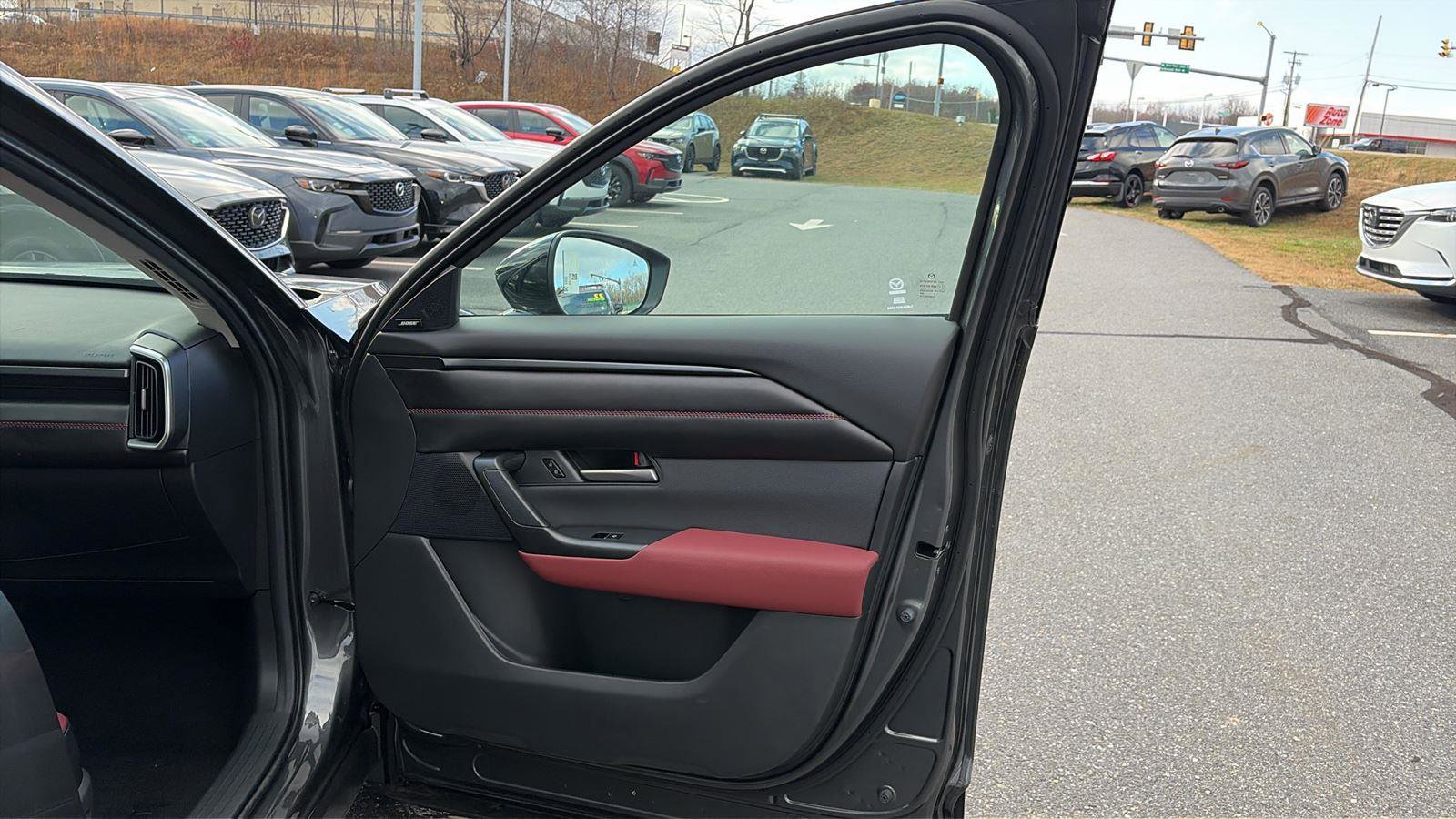 New 2025 MAZDA CX-50 AWD 2.5 Hybrid w/ Premium Pkg image 34