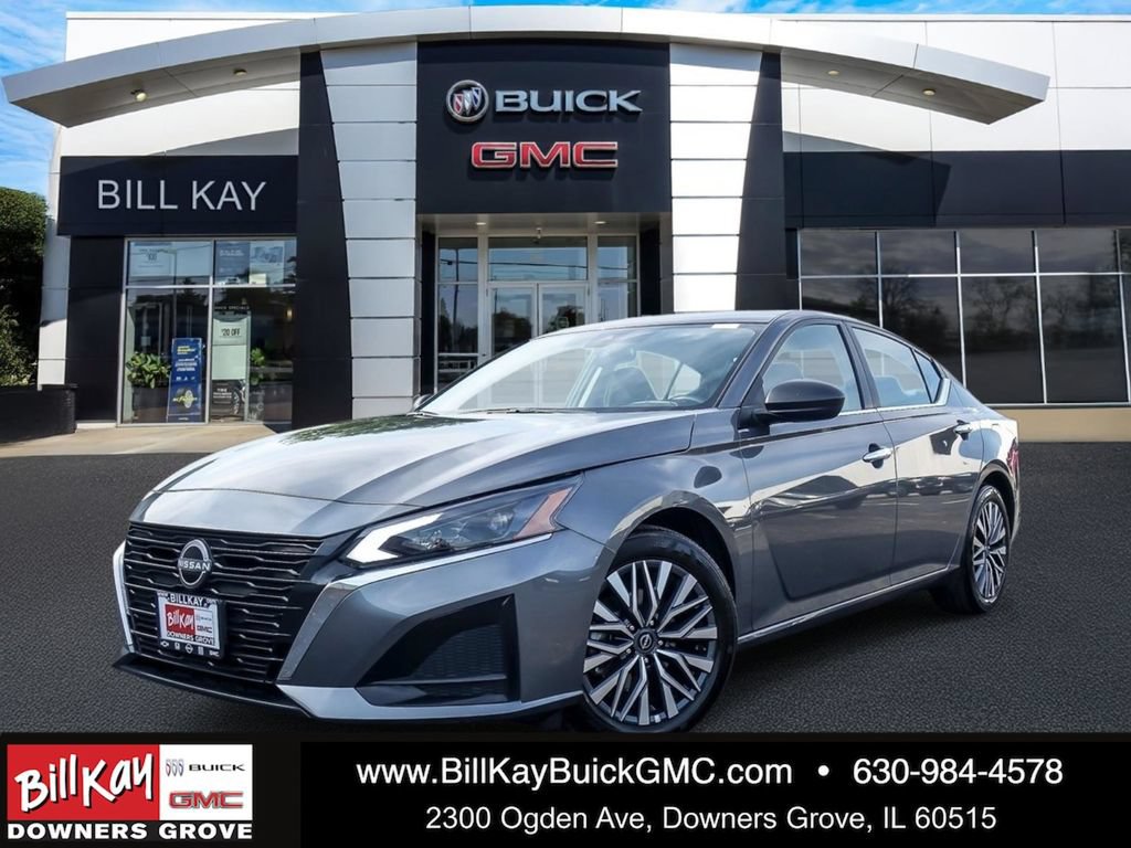 Used 2025 Nissan Altima 2.5 SV