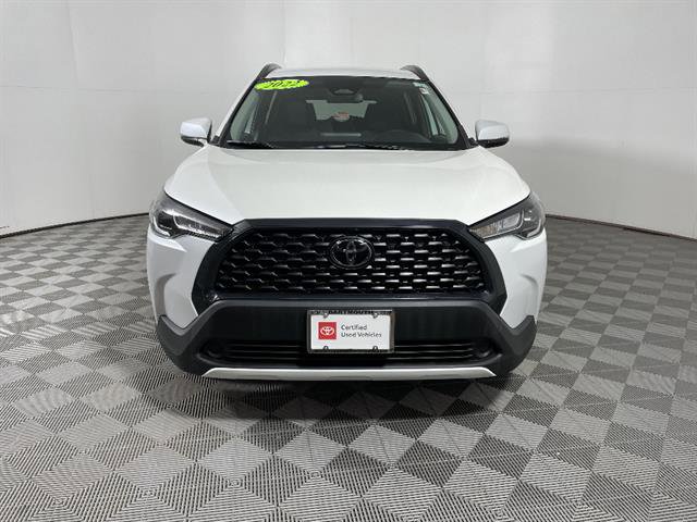 Certified 2023 Toyota Corolla Cross LE image 2