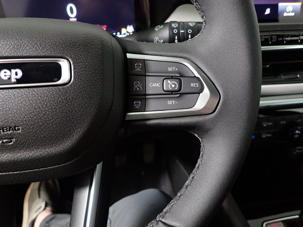 New 2026 Jeep Compass Limited AWD/4WD image 28