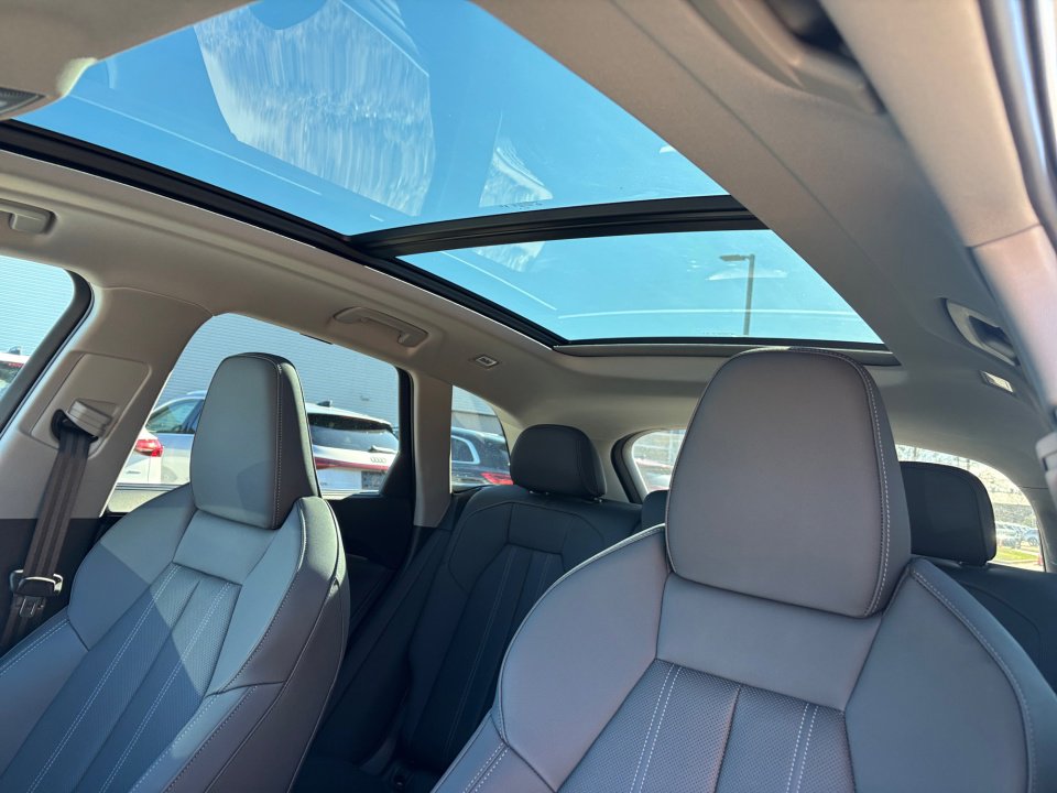 Used 2025 Audi Q5 Premium Plus image 21