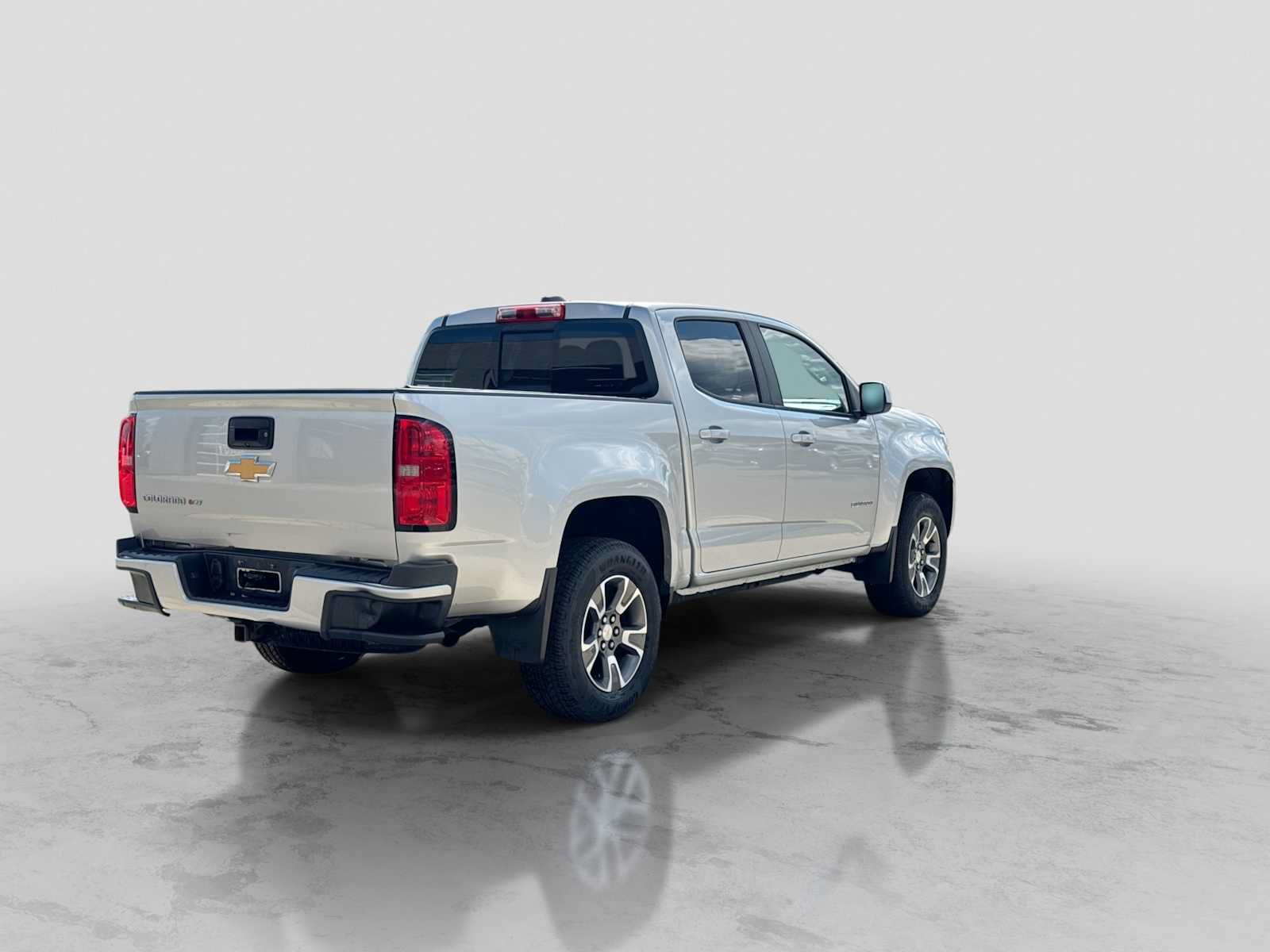 Used 2017 Chevrolet Colorado Z71 AWD/4WD image 5