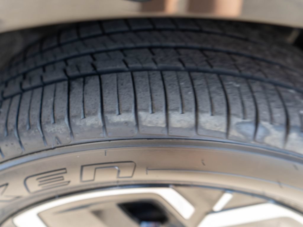 Certified 2023 Kia Niro Wind w/ Wind Preserve Package FWD image 36