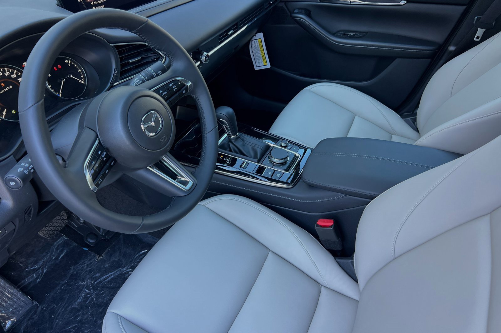 Used 2025 MAZDA CX-30 AWD 2.5 S w/ Preferred Package image 11