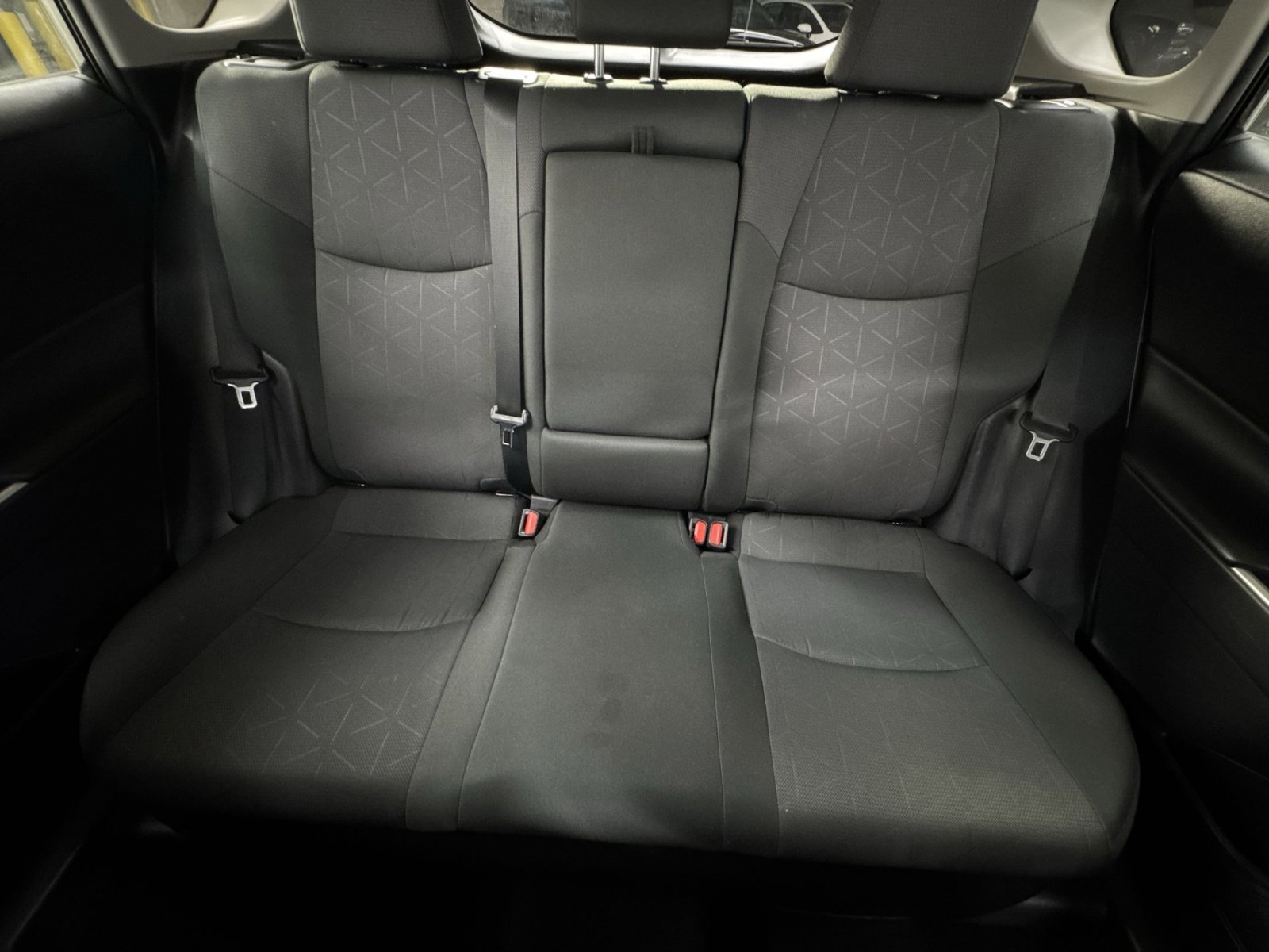 Used 2025 Toyota RAV4 XLE AWD/4WD image 15