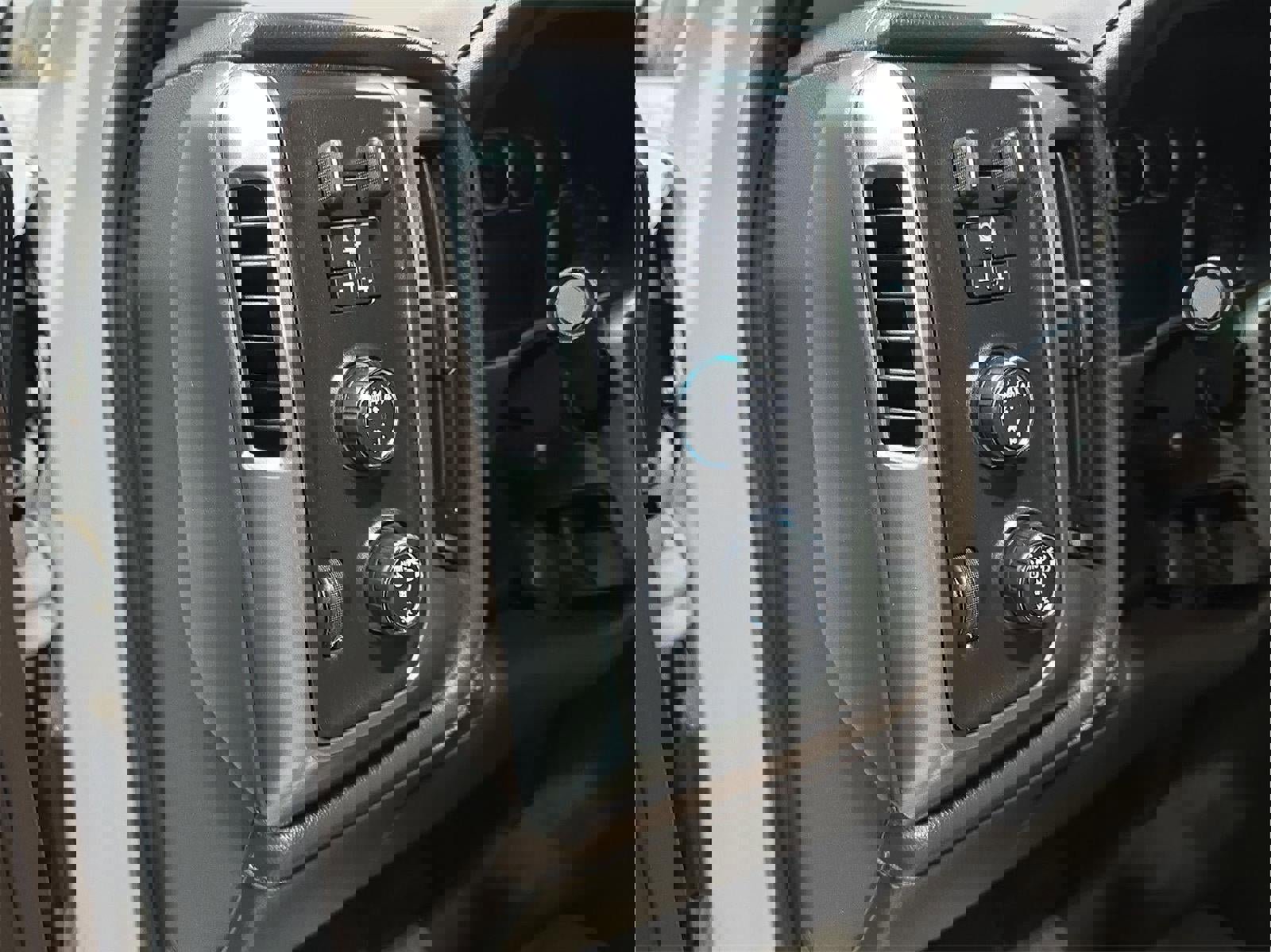 Used 2017 Chevrolet Silverado 1500 LTZ w/ Max Trailering Package image 7