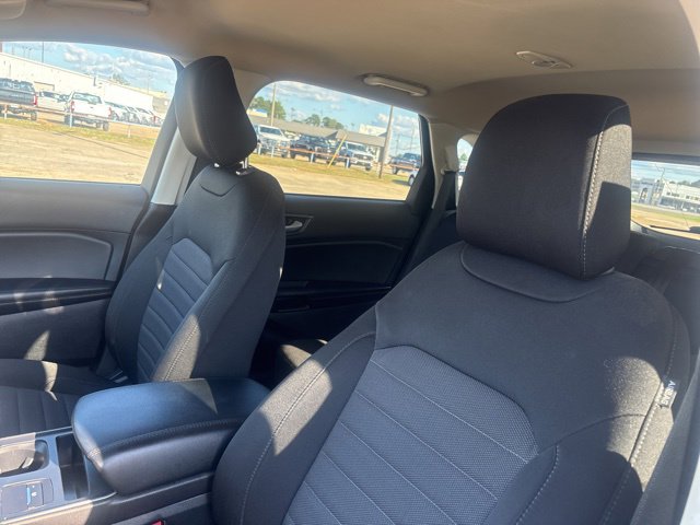 Used 2022 Ford Edge SE image 18