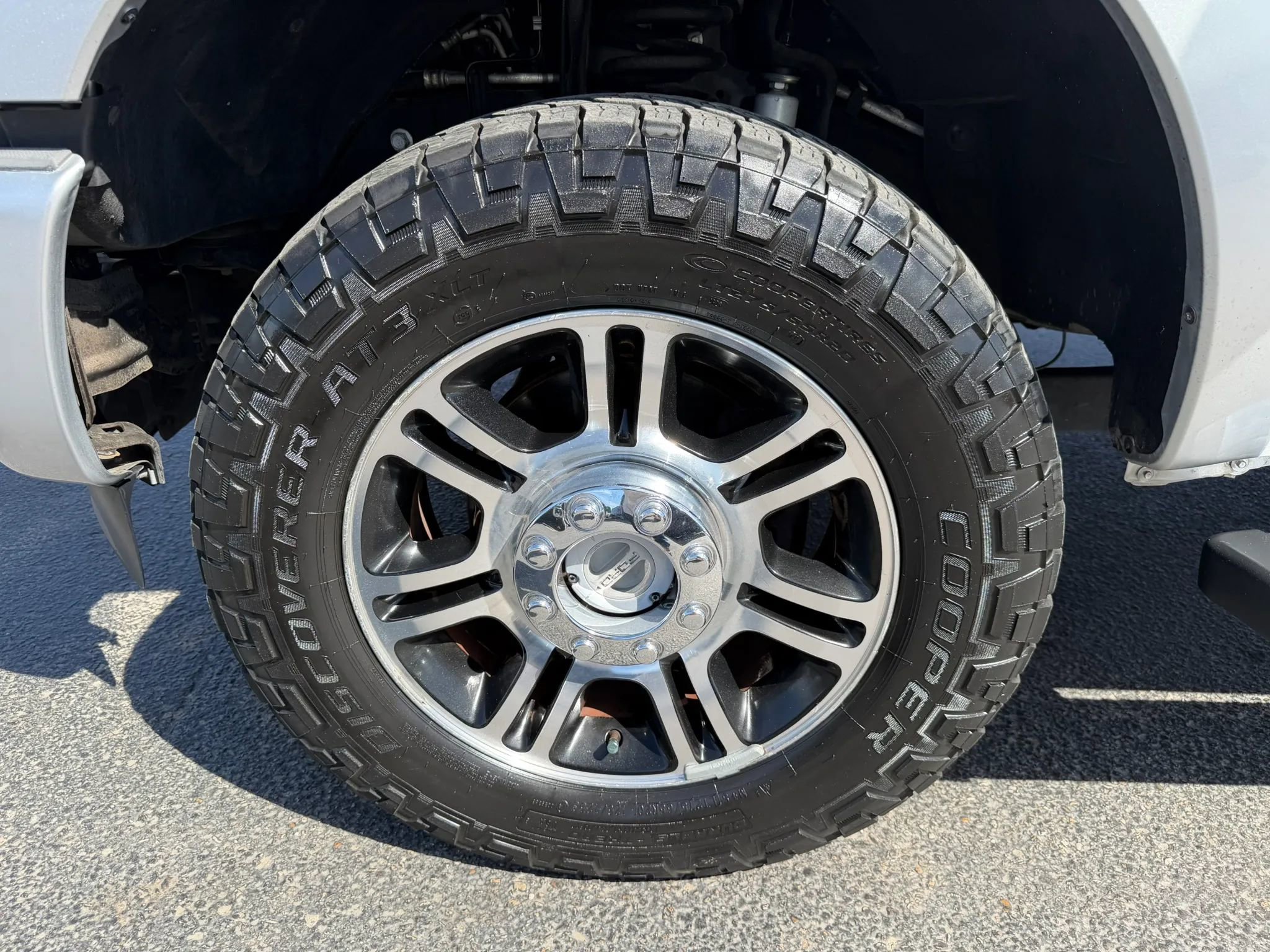Used 2014 Ford F350 Platinum AWD/4WD image 22