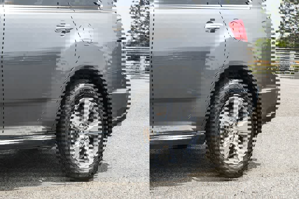 Used 2012 Acura MDX w/ Technology Package image 11