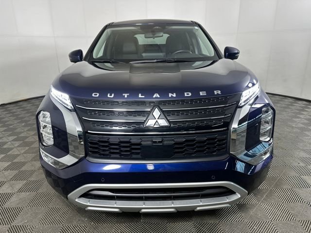 Used 2024 Mitsubishi Outlander SE Black Edition image 8
