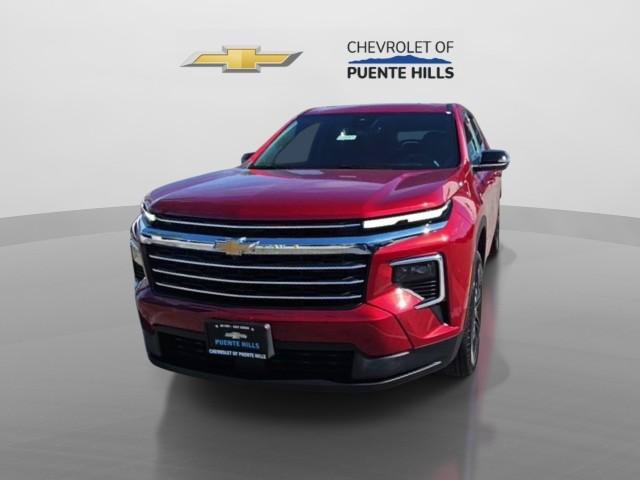 New 2027 Chevrolet Traverse LT w/ Sun and Wheel Package FWD image 3