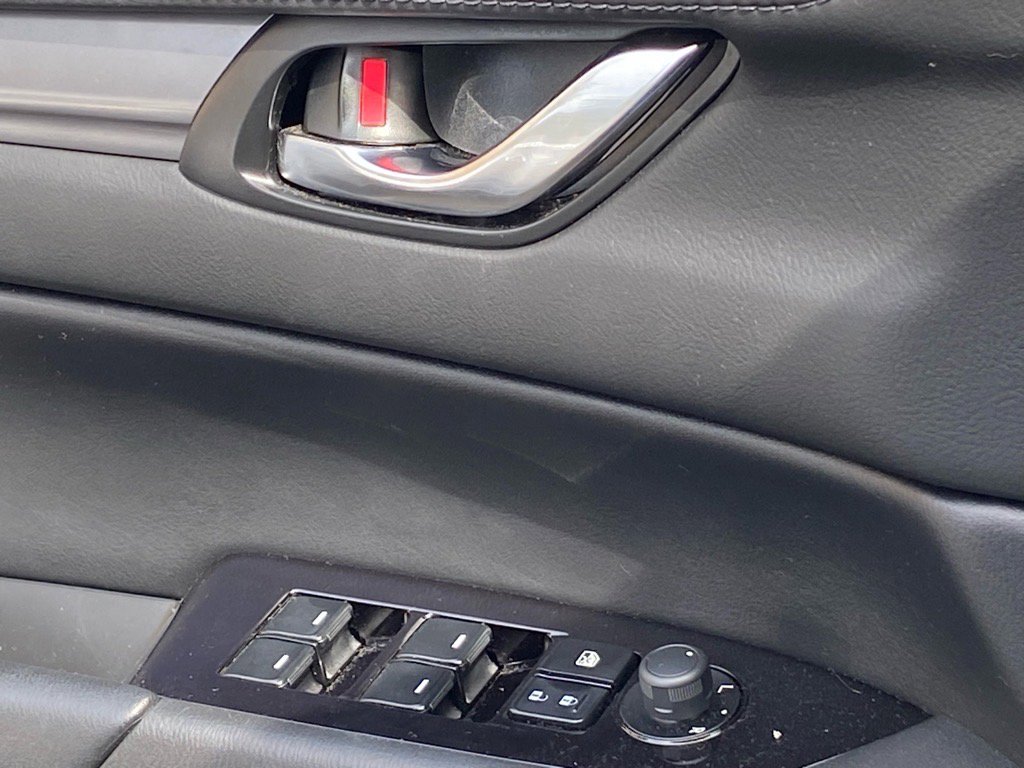 Used 2021 MAZDA CX-5 Touring image 15