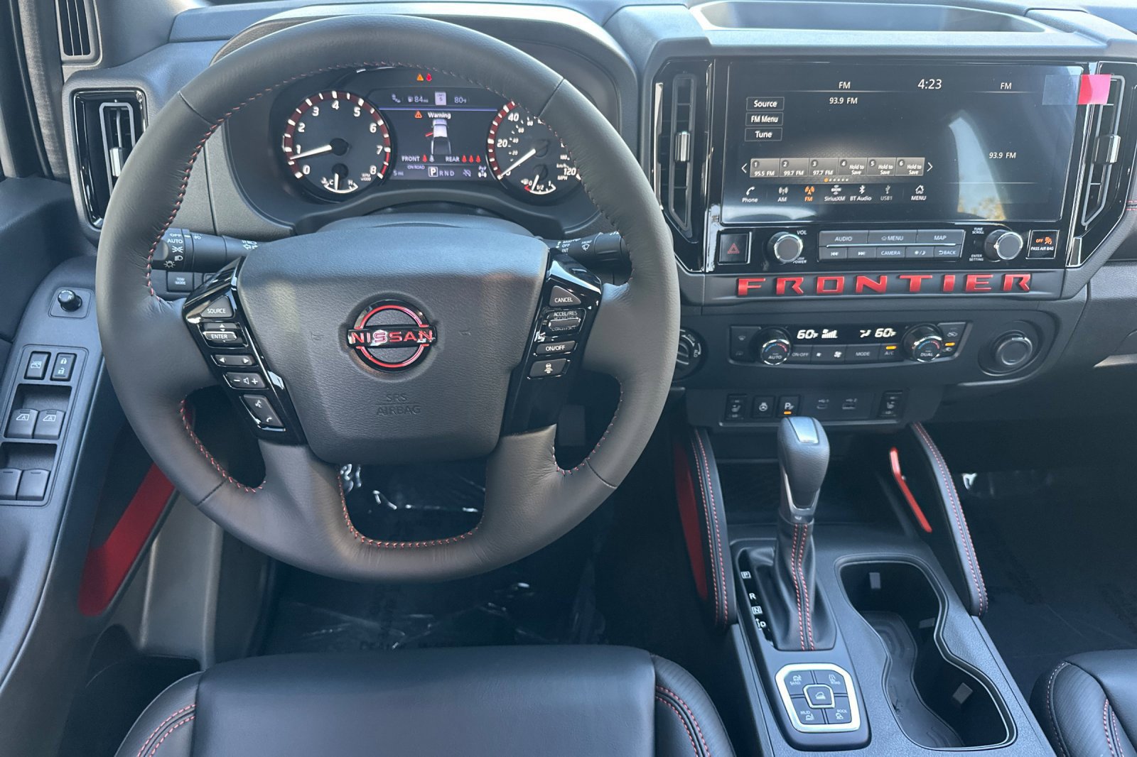 New 2027 Nissan Frontier PRO-4X w/ Pro Premium Package AWD/4WD image 17