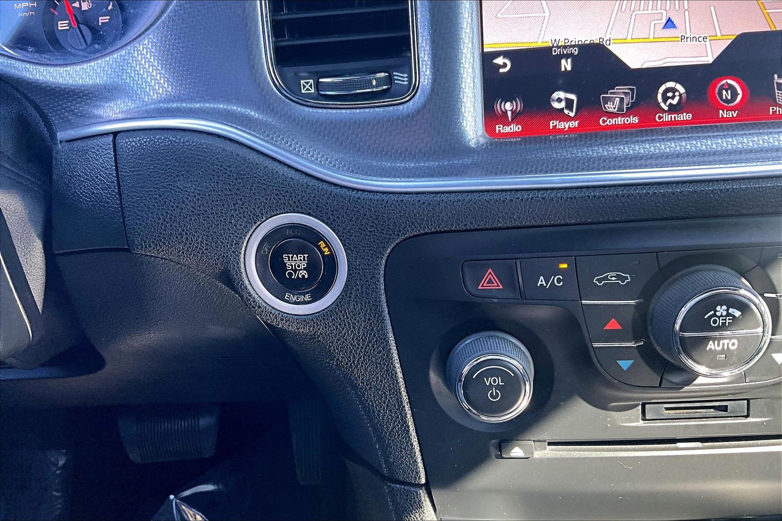 Used 2014 Dodge Charger R/T RWD image 16