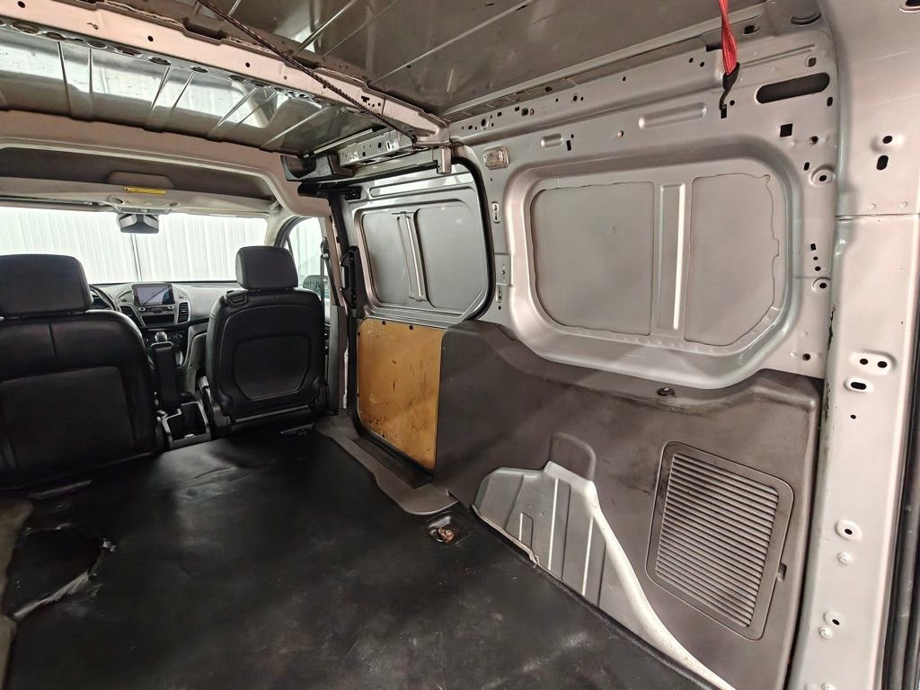 Used 2022 Ford Transit Connect XL FWD image 28